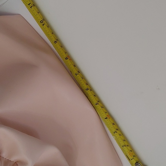 Eliz Arden Fragrance Bag - Picture 10 of 11